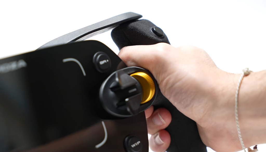 Moza Porsche Mission R Wheel