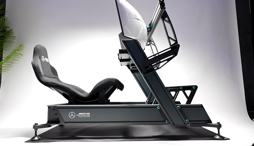 Simlab Mercedes AMG Petronas F1 Team Cockpit