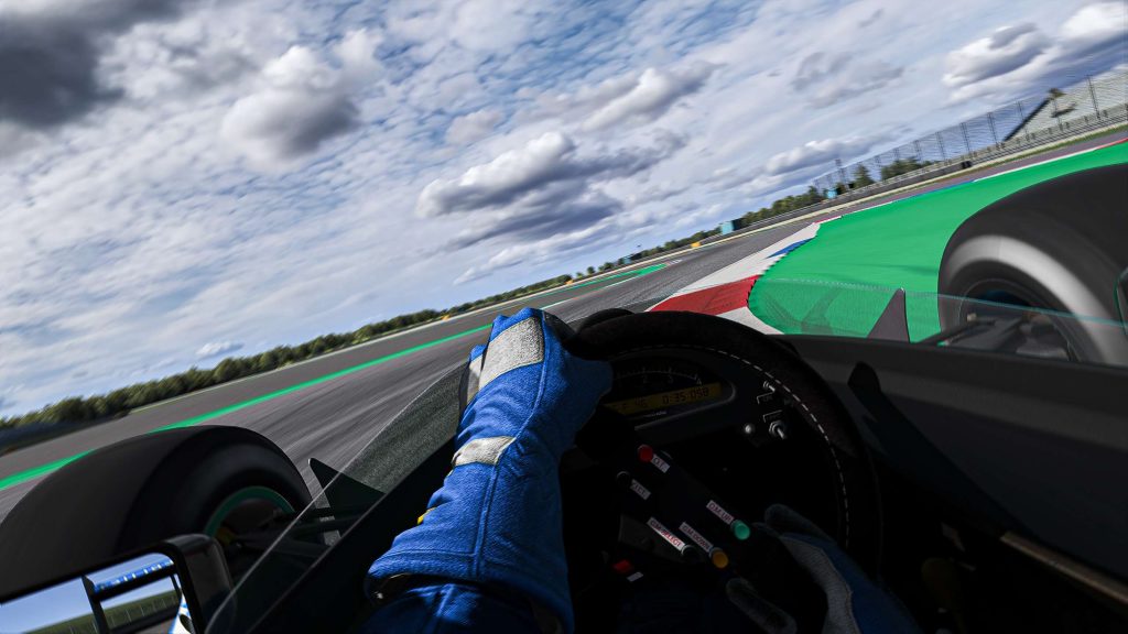 Formula RSS 1990 V10 Review (McLaren MP4/5B): A Manual V10 Legend That Demands Proper Pedal Work