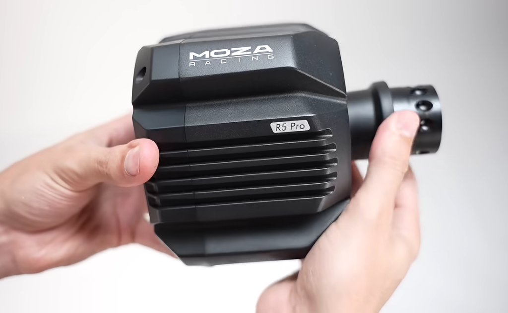 Moza R5 Pro Sim Racing Wheel Review