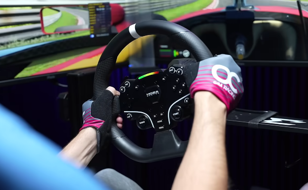 Moza R5 Pro Sim Racing Wheel Review